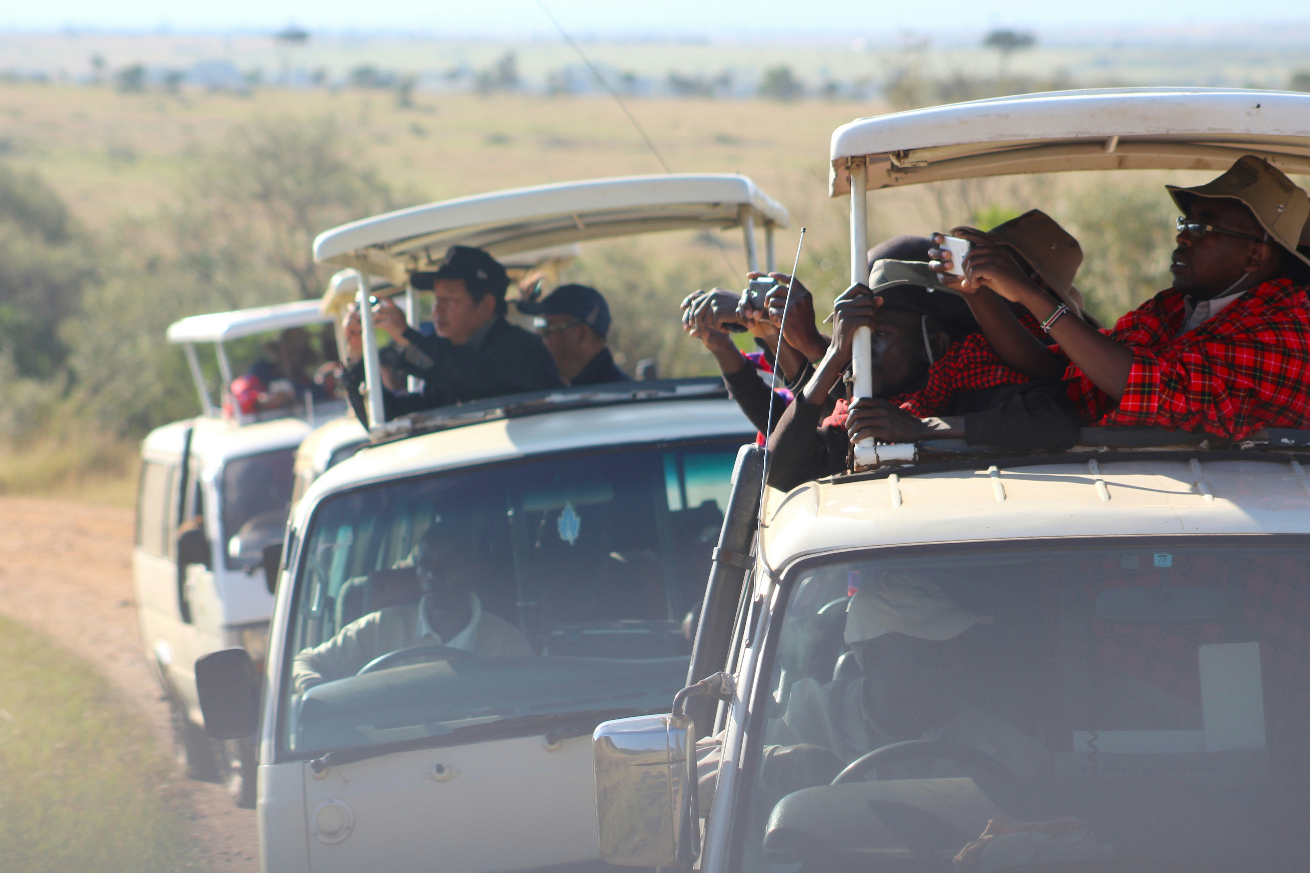 14 DAYS 13 NIGHTS SAMBURU/ OLPEJETA/ NAKURU/ MARA/ NAIVASHA/ AMBOSELI ITINERARY
